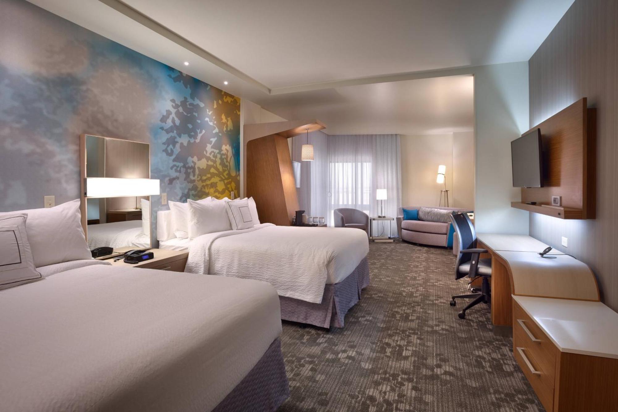Hotel Courtyard By Marriott Phoenix Gateway Airport 3*