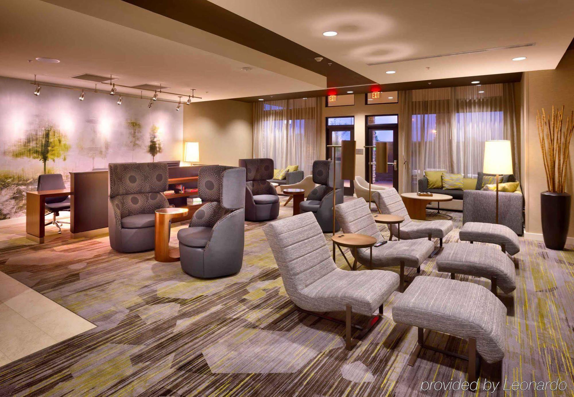 Courtyard By Marriott Phoenix Gateway Airport 3*